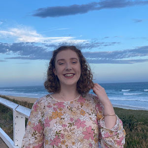 Meet your Posher, Lucy